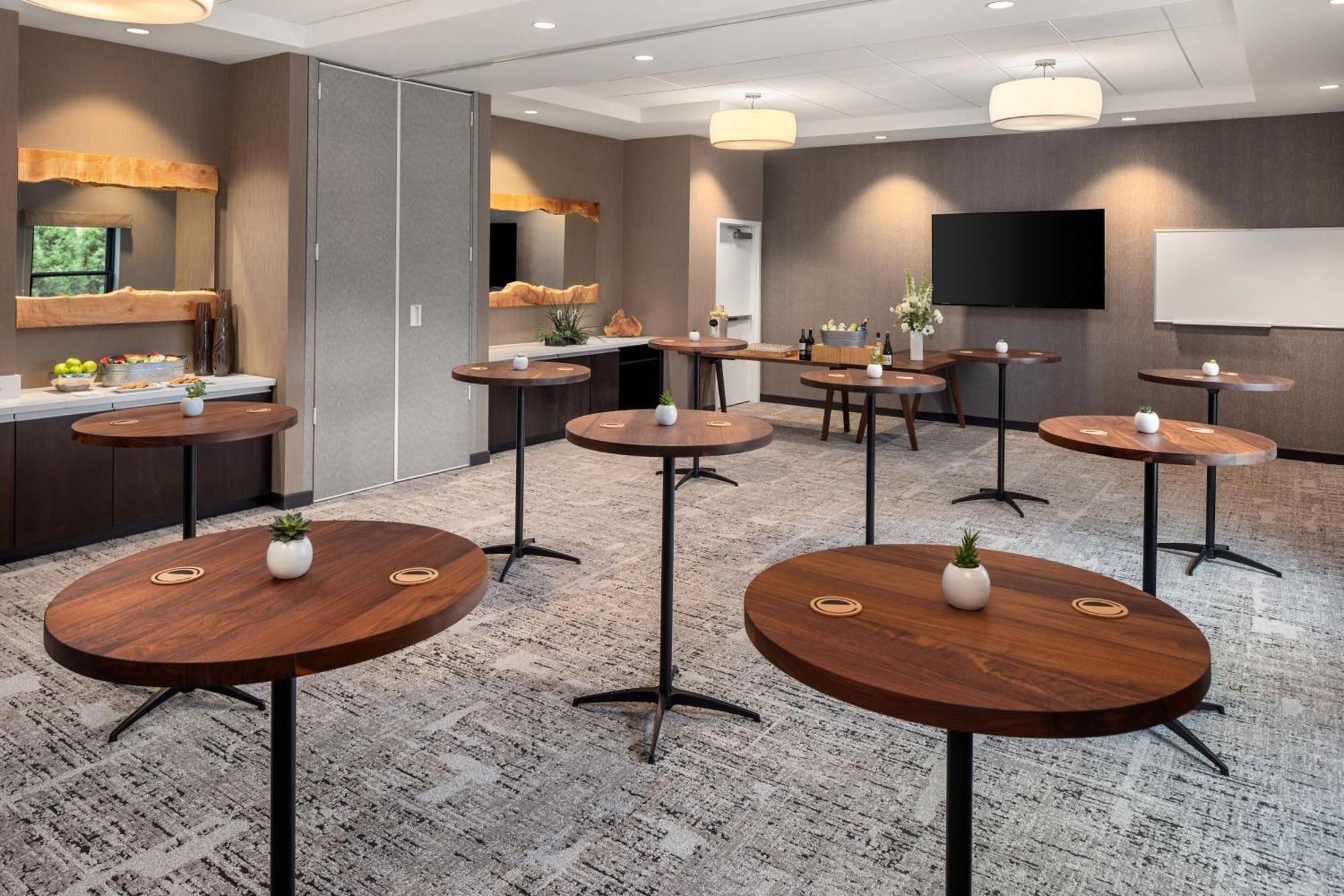 Element Bozeman Hotel Екстериор снимка