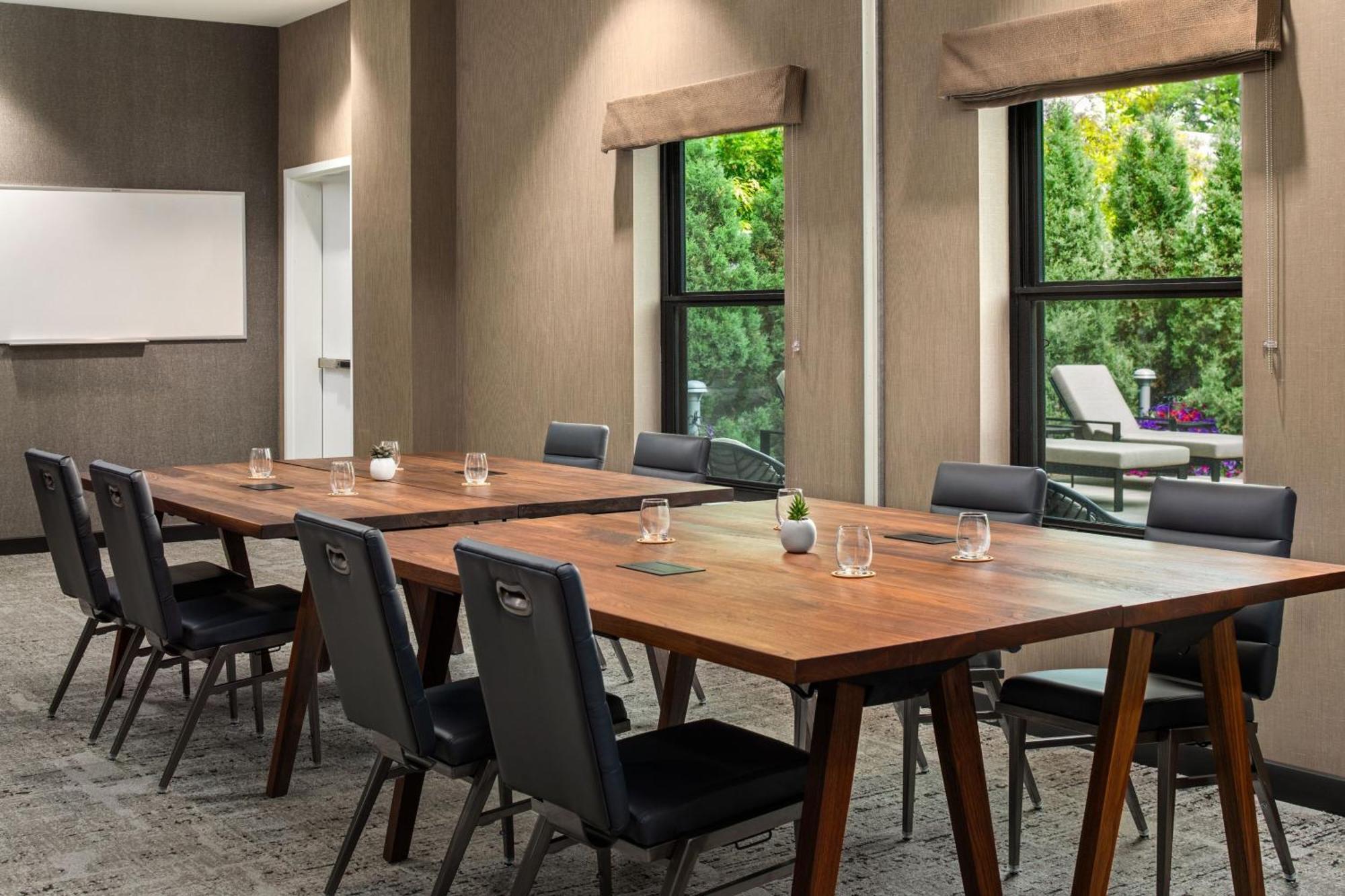 Element Bozeman Hotel Екстериор снимка